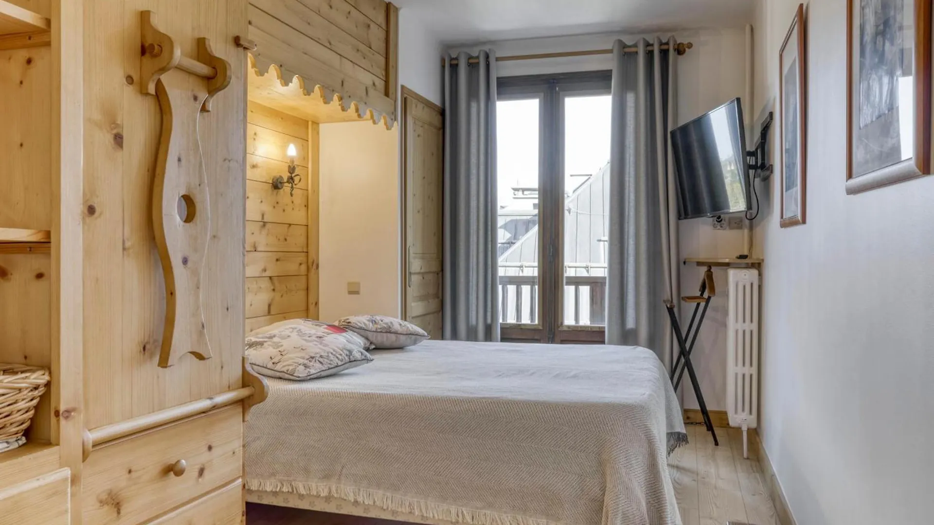 Appartement 2 Chambres Confortable, Balcon, Ascenseur, En Plein Centre De Megeve, Animaux Admis - Fr-1-453-107 France